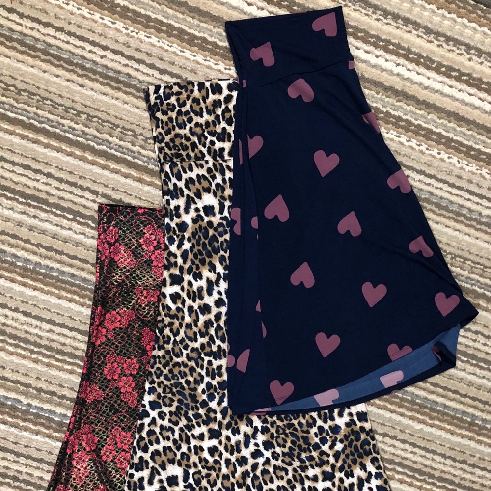 SOLD - DECLUTTERING SALE: 3 skirts